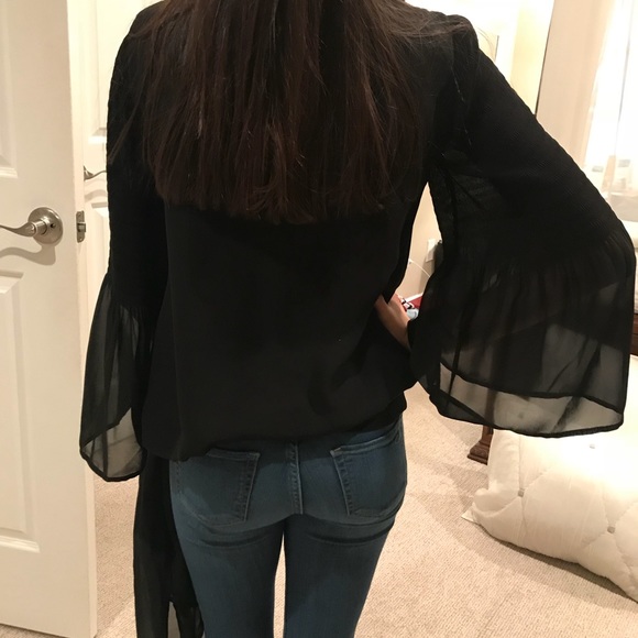 ❤️French Connection Top❤️ - Picture 3 of 4